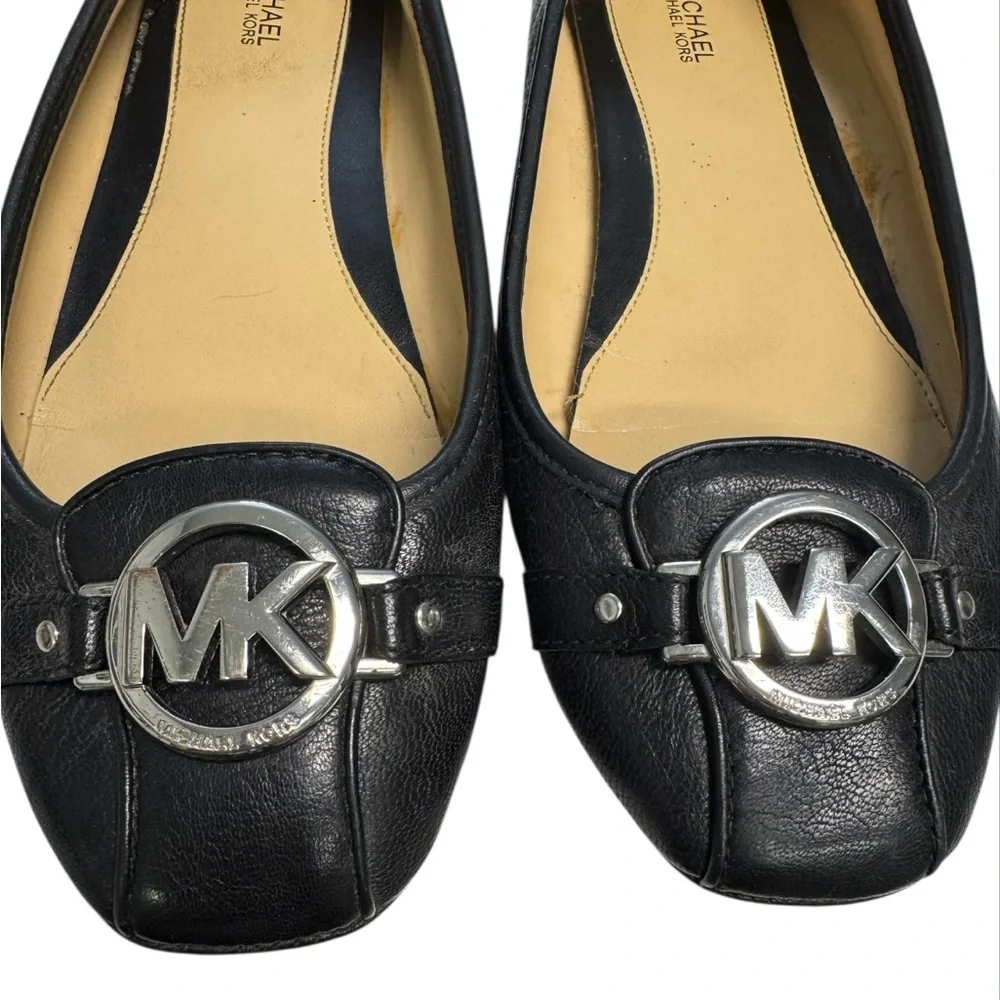 Michael Kors Black Leather Flats with Silver Logo Accent Size 9M